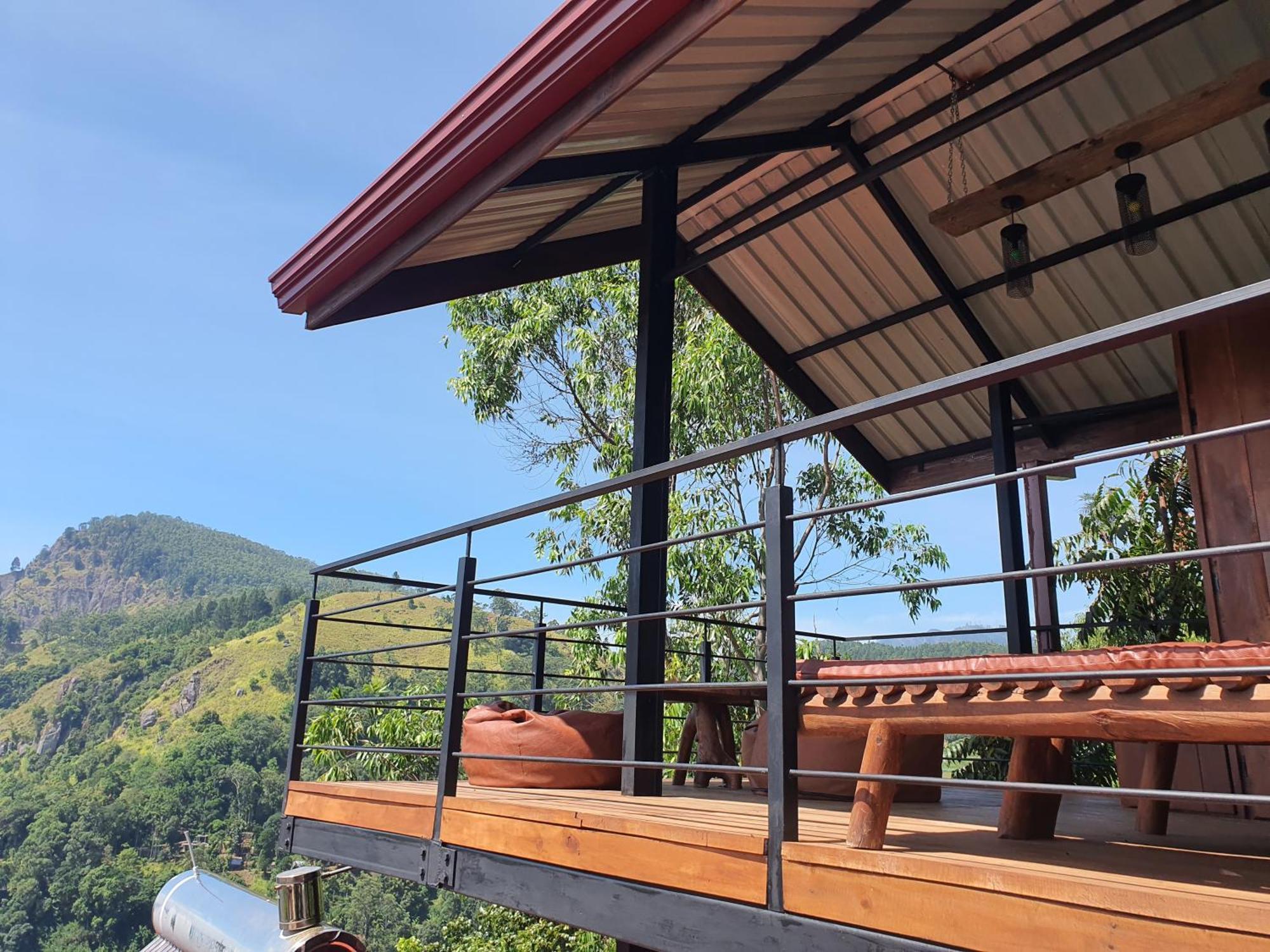 Проживання в сім'ї Mount View Guest *